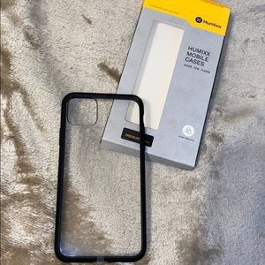Iphone 11 Pro Max phonecase. clear/ black outer
